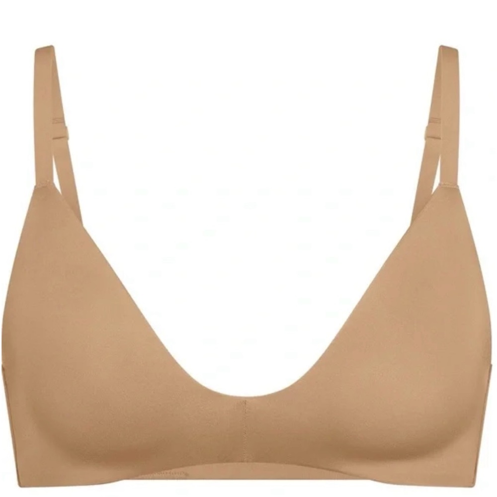 SKIMS wireless t-shirt bra